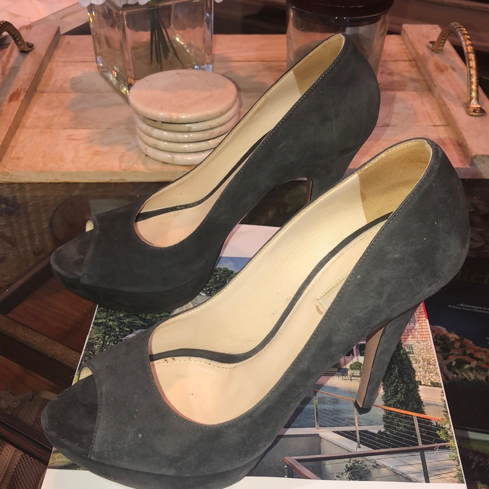 Prada Heels - Picture 4 of 6